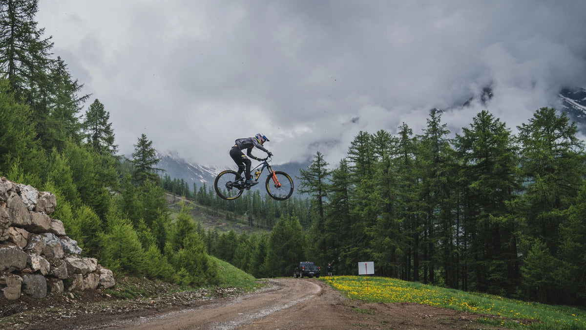 velusport.com